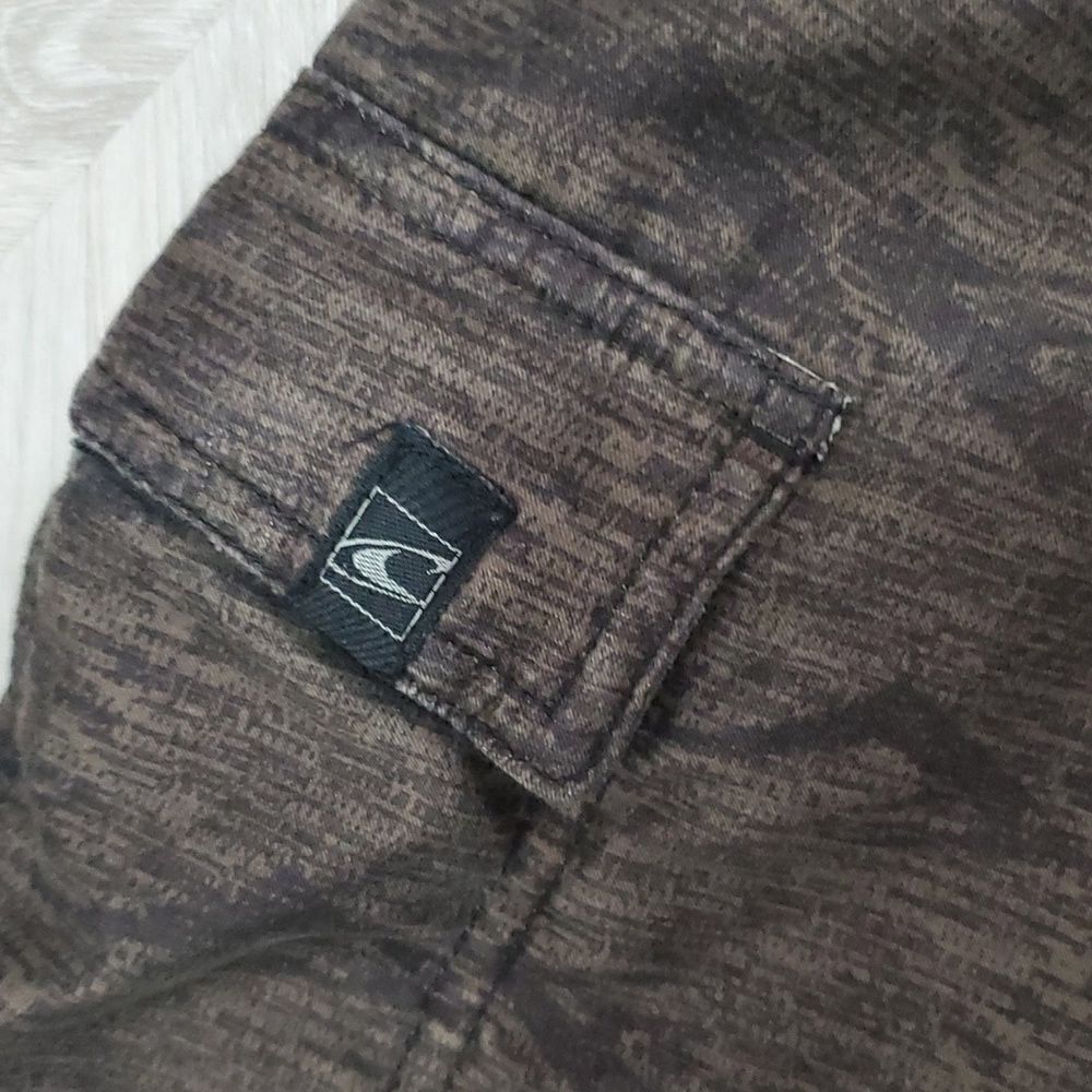 Oneill mens Swim trunks, size 30 - Picture 3 of 7